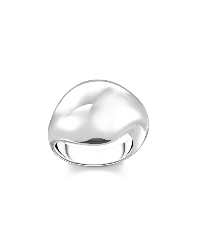 Silver ring in organic drop-shape